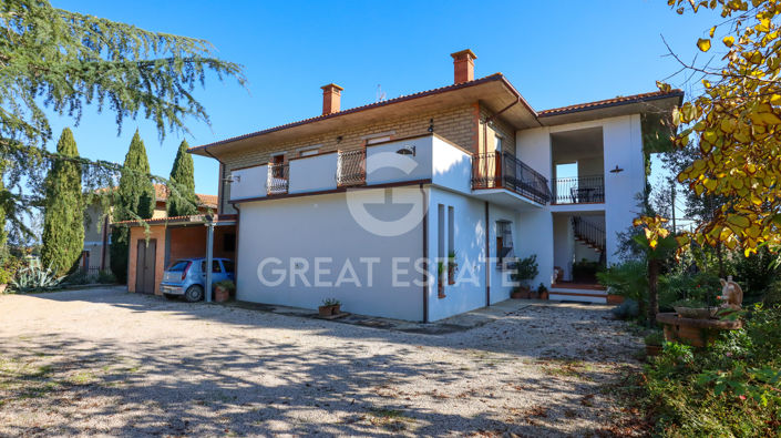 Image No.4-3 Bed Villa for sale