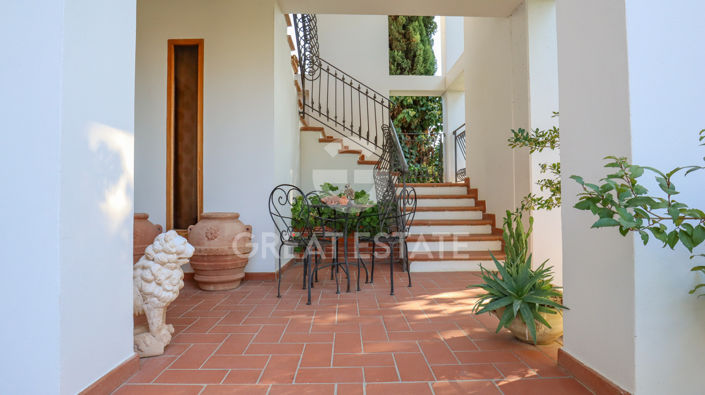 Image No.9-3 Bed Villa for sale