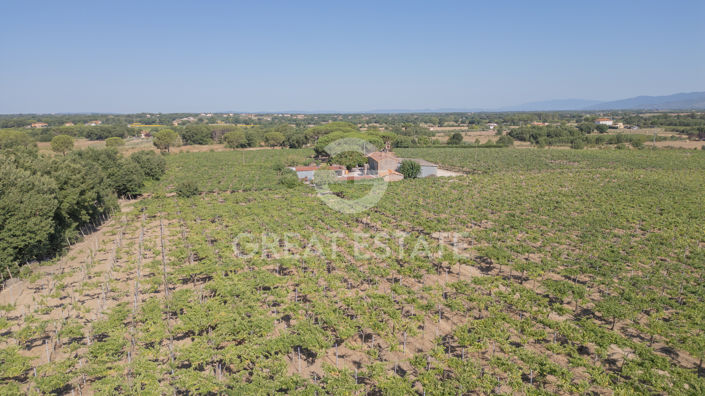 Image No.19-2 Bed Country House for sale