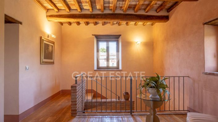 Image No.28-5 Bed Country House for sale