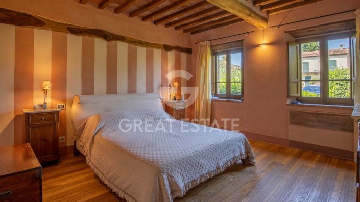 Image No.29-5 Bed Country House for sale