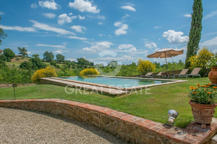 Image No.44-5 Bed Country House for sale