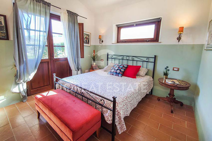 Image No.18-Maison de campagne de 3 chambres à vendre à San Casciano dei Bagni