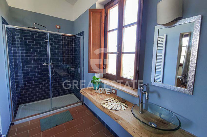 Image No.28-Maison de campagne de 3 chambres à vendre à San Casciano dei Bagni