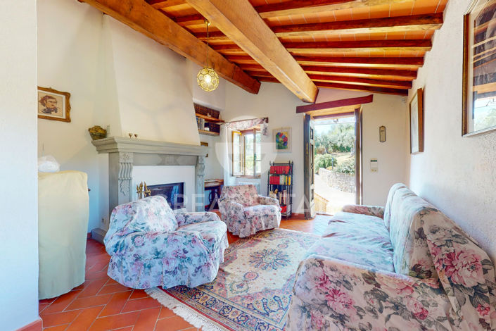 Image No.15-Maison de campagne de 3 chambres à vendre à Pérouse