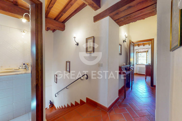 Image No.19-Maison de campagne de 3 chambres à vendre à Pérouse