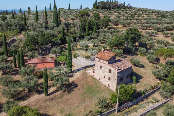 Image No.3-Maison de campagne de 3 chambres à vendre à Pérouse