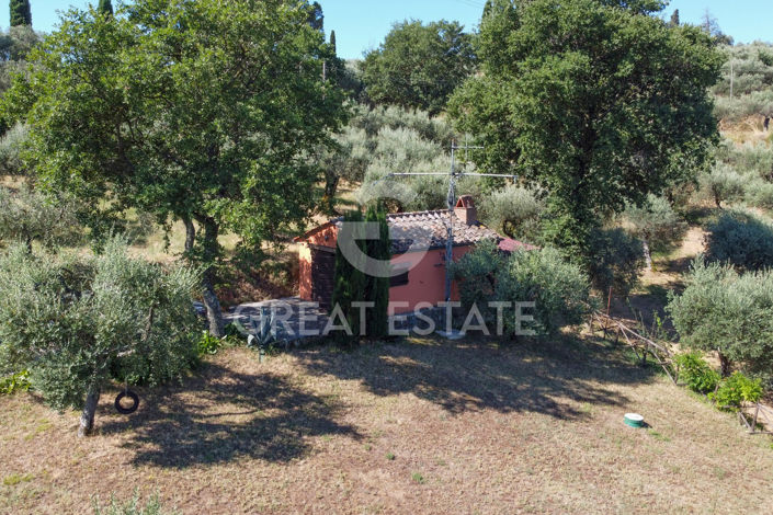 Image No.9-Maison de campagne de 3 chambres à vendre à Pérouse