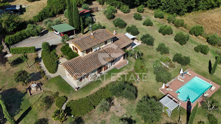 Image No.8-Maison de campagne de 3 chambres à vendre à Cortona