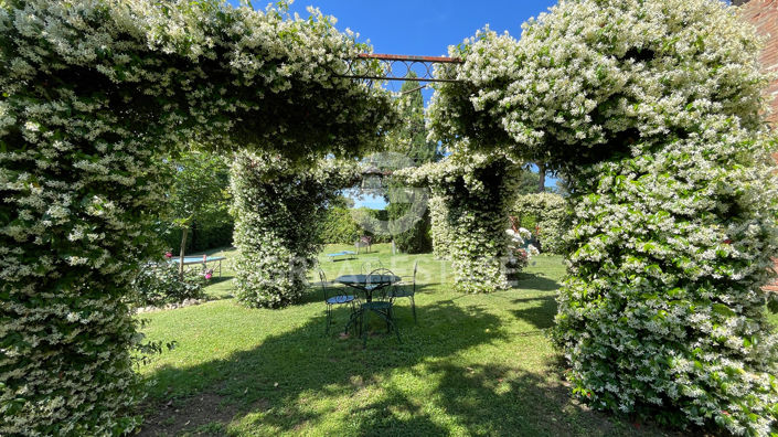 Image No.21-Maison de campagne de 7 chambres à vendre à Montepulciano