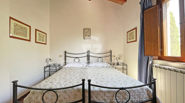 Image No.33-Maison de campagne de 7 chambres à vendre à Montepulciano