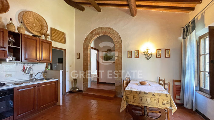 Image No.6-Maison de campagne de 7 chambres à vendre à Montepulciano