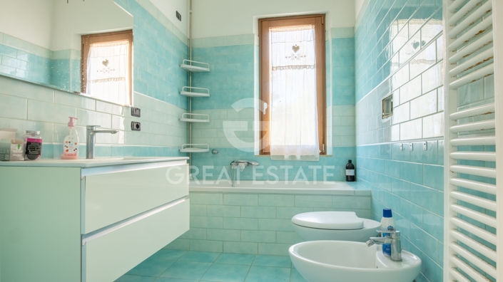 Image No.14-3 Bed Villa for sale