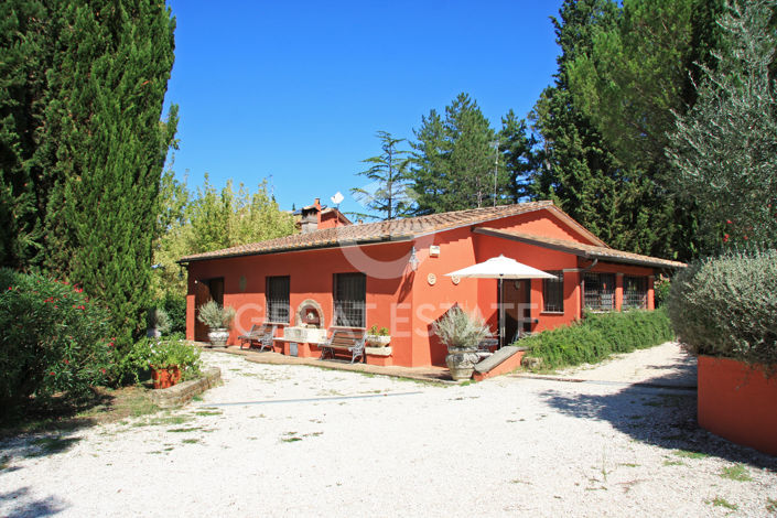 Image No.26-Maison de campagne de 5 chambres à vendre à Giove