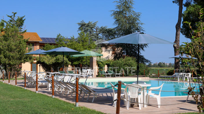 Image No.18-Maison de campagne de 8 chambres à vendre à Castiglione del Lago