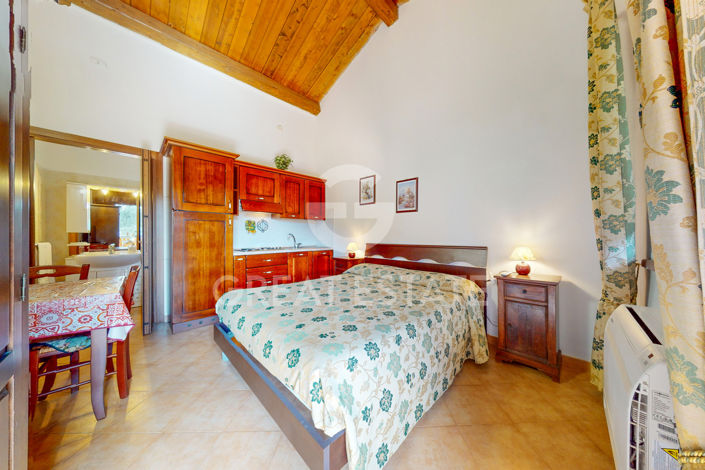 Image No.21-Maison de campagne de 8 chambres à vendre à Castiglione del Lago