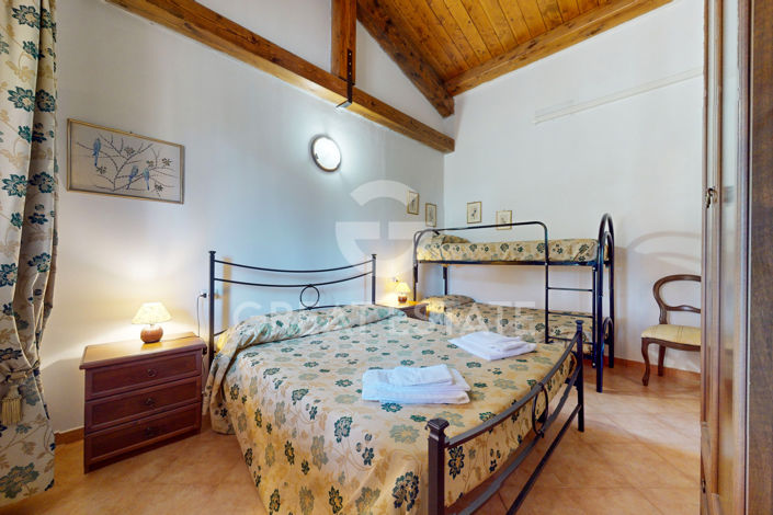 Image No.28-Maison de campagne de 8 chambres à vendre à Castiglione del Lago