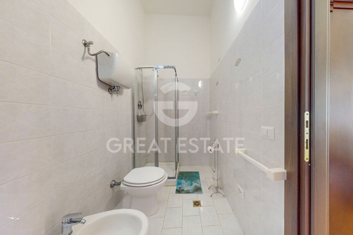 Image No.32-Maison de campagne de 8 chambres à vendre à Castiglione del Lago