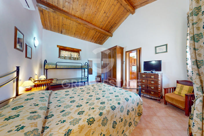 Image No.40-Maison de campagne de 8 chambres à vendre à Castiglione del Lago