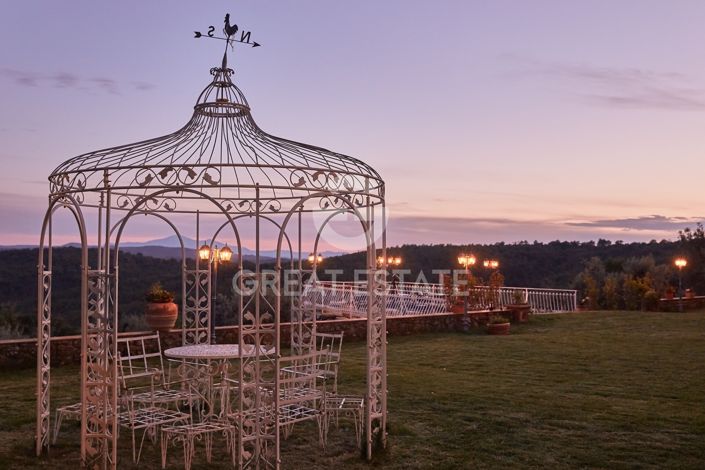 Image No.22-8 Bed Country House for sale