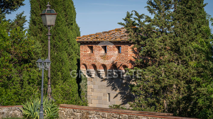 Image No.40-Maison de campagne de 8 chambres à vendre à Monte San Savino