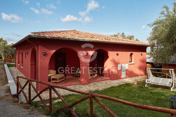 Image No.9-8 Bed Country House for sale