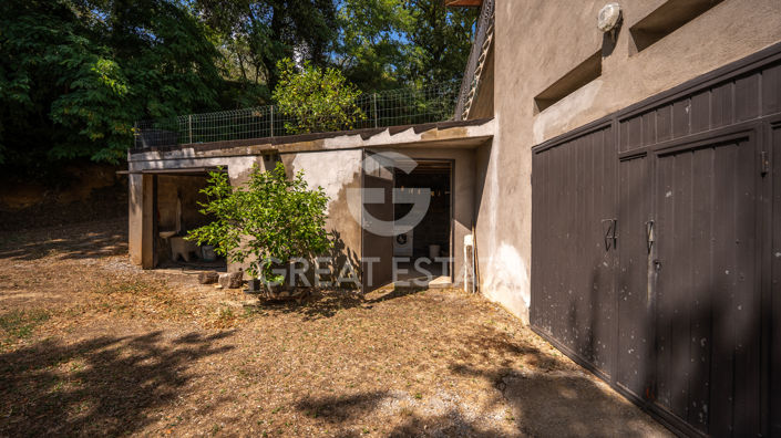 Image No.17-3 Bed Country House for sale