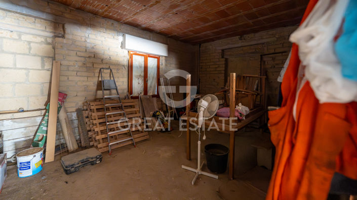 Image No.43-3 Bed Country House for sale