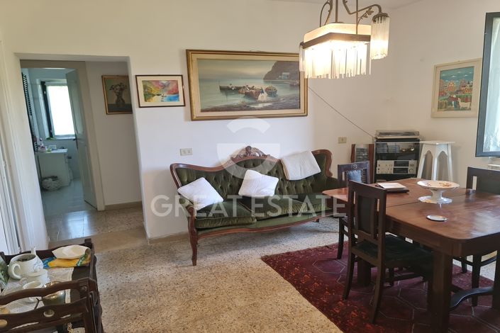 Image No.19-4 Bed Country House for sale