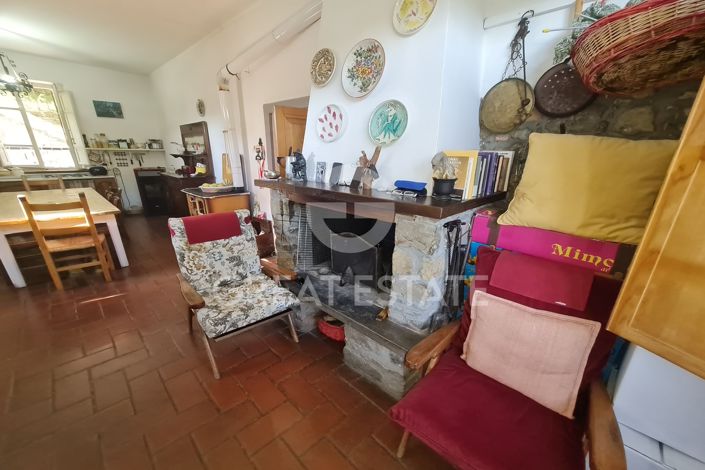 Image No.5-4 Bed Country House for sale