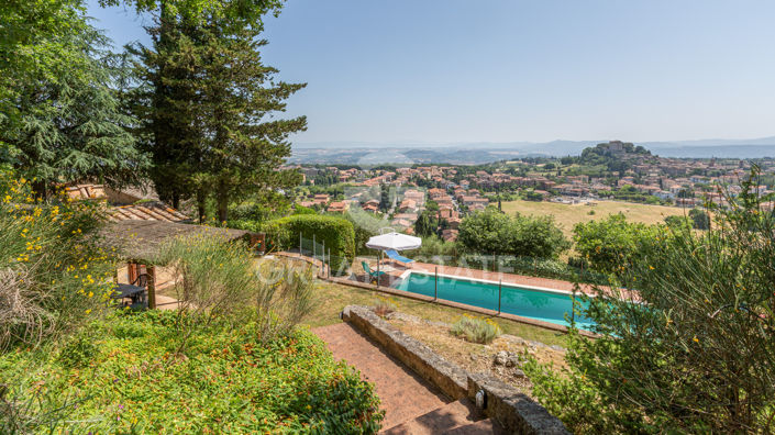 Image No.17-Maison de campagne de 6 chambres à vendre à Sarteano