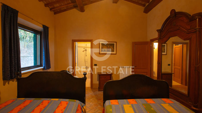 Image No.54-Maison de campagne de 6 chambres à vendre à Sarteano