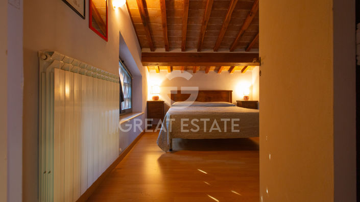 Image No.56-Maison de campagne de 6 chambres à vendre à Sarteano