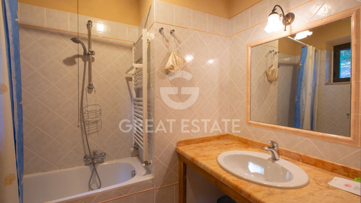 Image No.59-Maison de campagne de 6 chambres à vendre à Sarteano