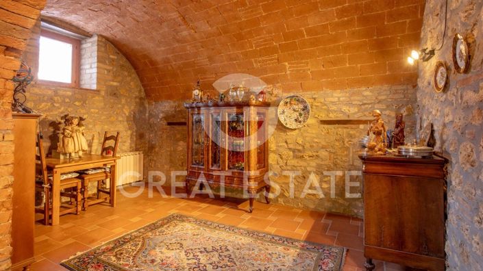 Image No.19-Maison de campagne de 7 chambres à vendre à Corciano