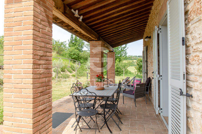 Image No.20-Maison de campagne de 8 chambres à vendre à Acquasparta