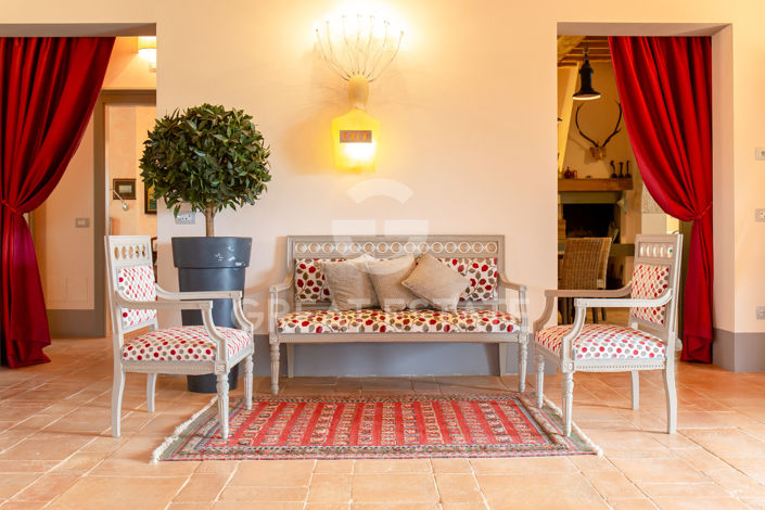 Image No.31-Maison de campagne de 8 chambres à vendre à Acquasparta