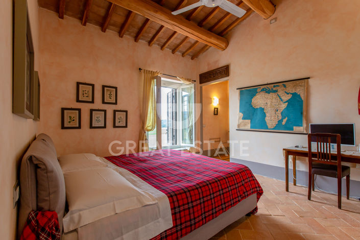 Image No.42-Maison de campagne de 8 chambres à vendre à Acquasparta