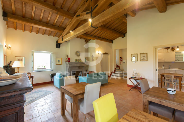 Image No.50-Maison de campagne de 8 chambres à vendre à Acquasparta