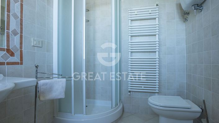 Image No.38-Maison de ville de 5 chambres à vendre à Castiglione del Lago