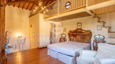 vendesi-rustico-casale-in-umbria-perugia-cast