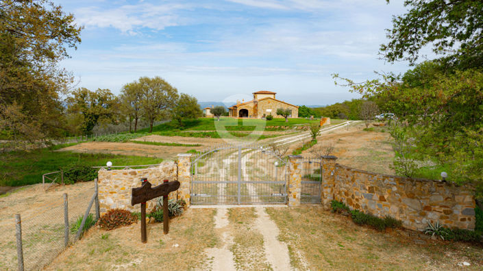 Image No.3-5 Bed Country House for sale