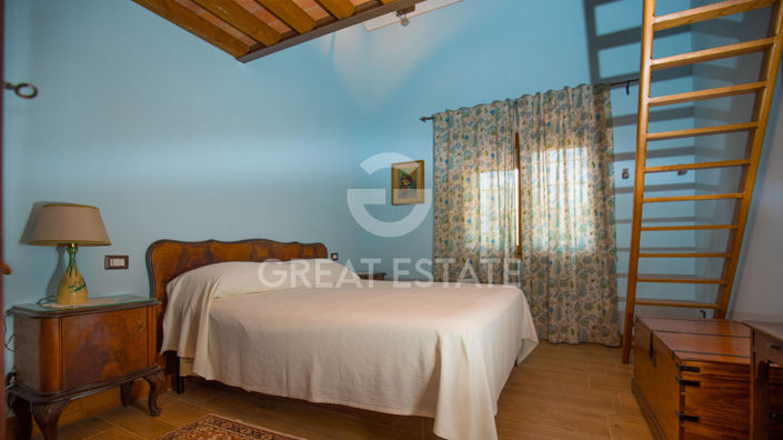 Image No.34-5 Bed Country House for sale