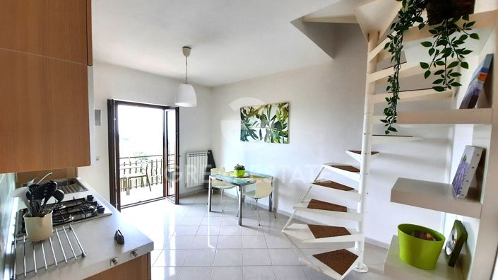 Image No.2-1 Bed Villa for sale