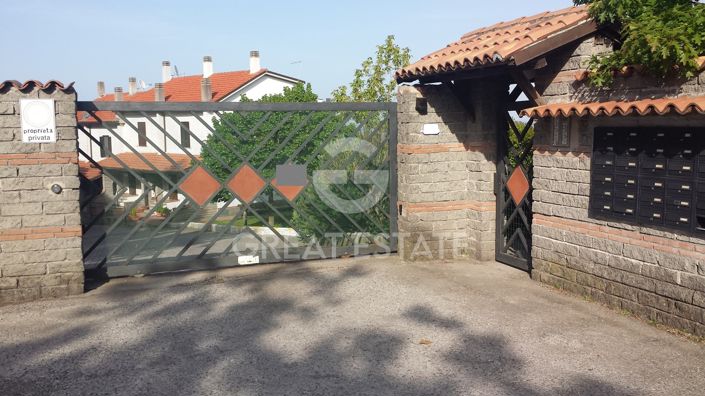 Image No.4-1 Bed Villa for sale