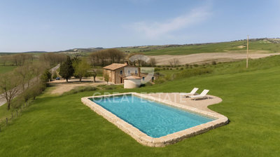 9 Bed Country House for sale