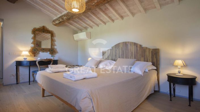 Image No.27-9 Bed Country House for sale