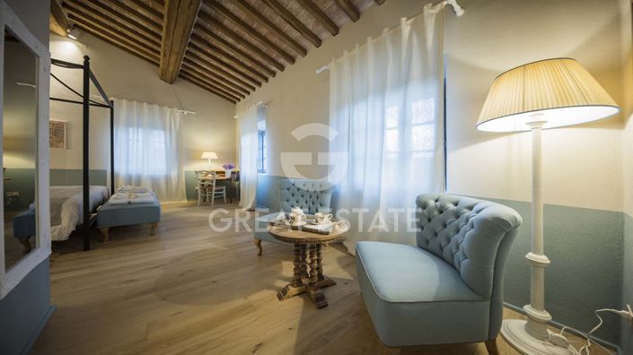 Image No.32-9 Bed Country House for sale