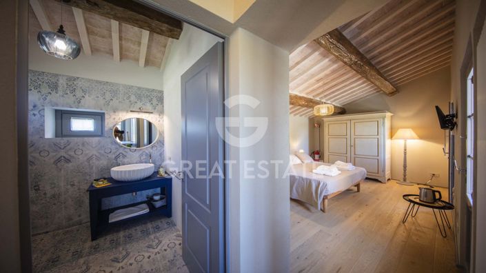 Image No.35-9 Bed Country House for sale