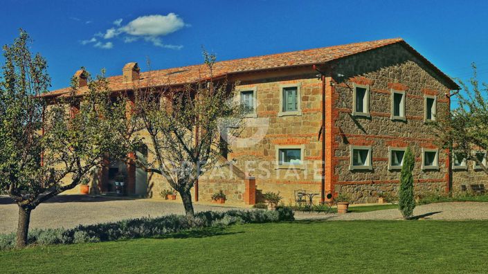 Image No.4-9 Bed Country House for sale